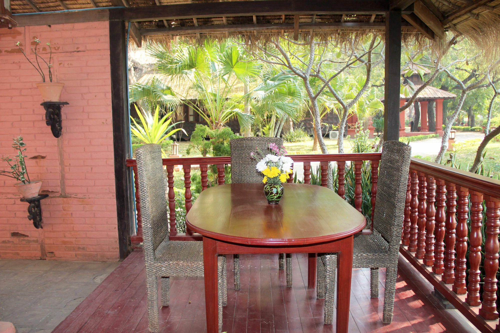 Kma Hotel 4*